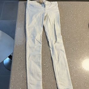 White Super Skinny Hollister pants